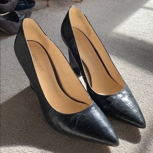 Nine West High Heel, black color, size 9.5